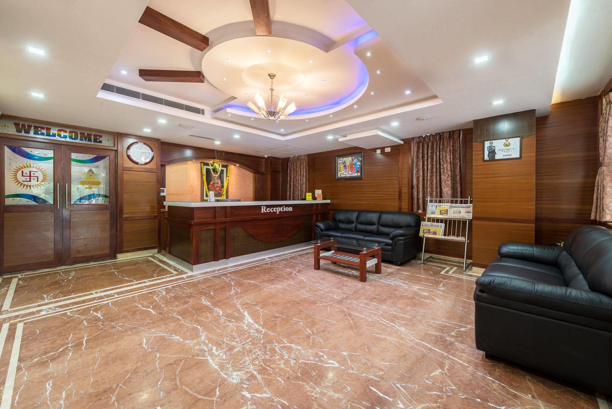 Treebo Akshaya Lalbagh Inn Bangalore Exterior photo
