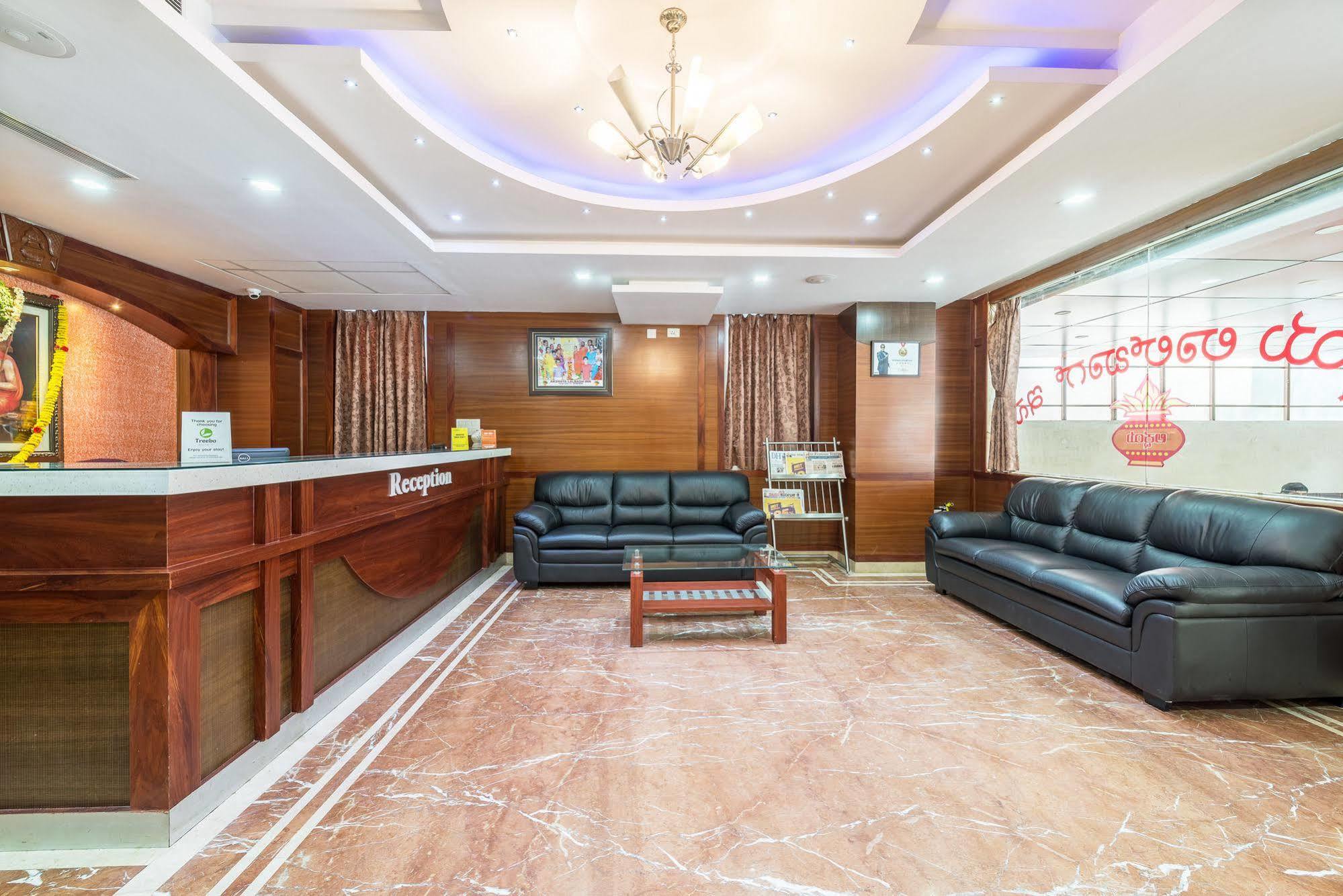 Treebo Akshaya Lalbagh Inn Bangalore Exterior photo